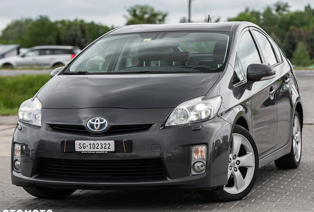 Toyota Prius cena 38900 przebieg: 299000, rok produkcji 2009 z Ulanów małe 436